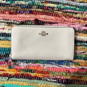 Coach Bundle Set